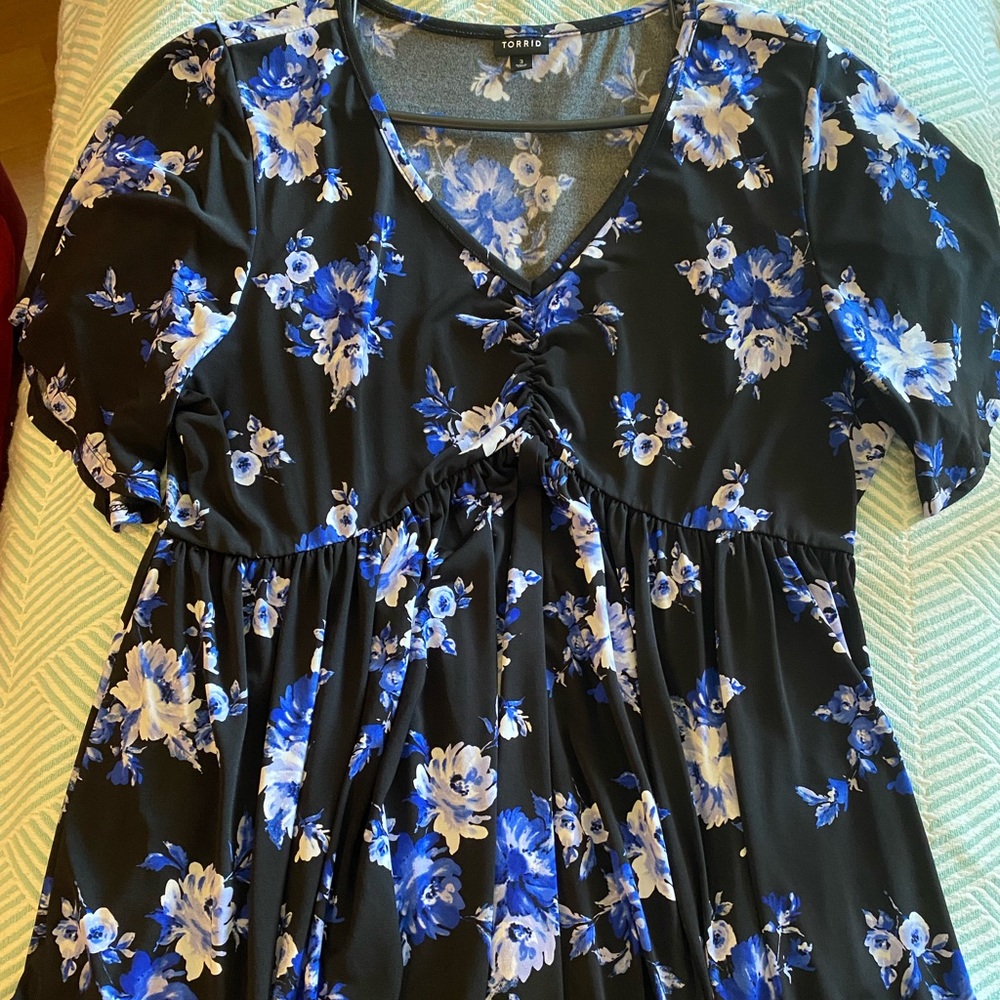 Floral tunic with empire waist